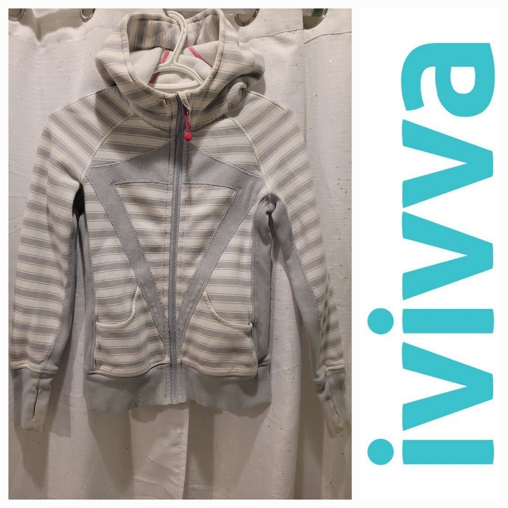 IVIVVA BY LULULEMON jacket sz 12